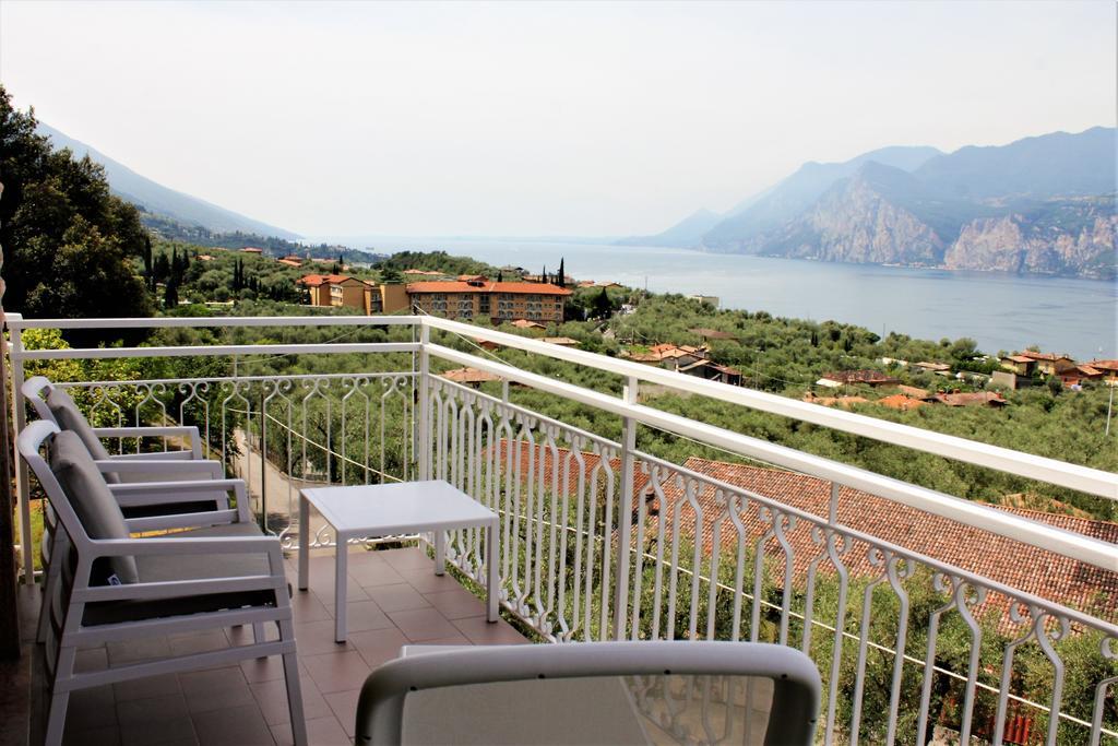 Villa Arianna Panoramic Apartments Malcesine Exteriör bild