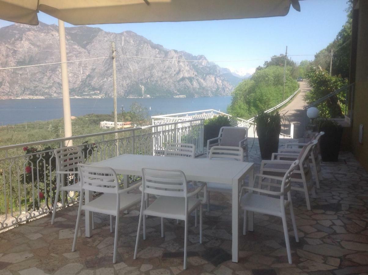 Villa Arianna Panoramic Apartments Malcesine Exteriör bild